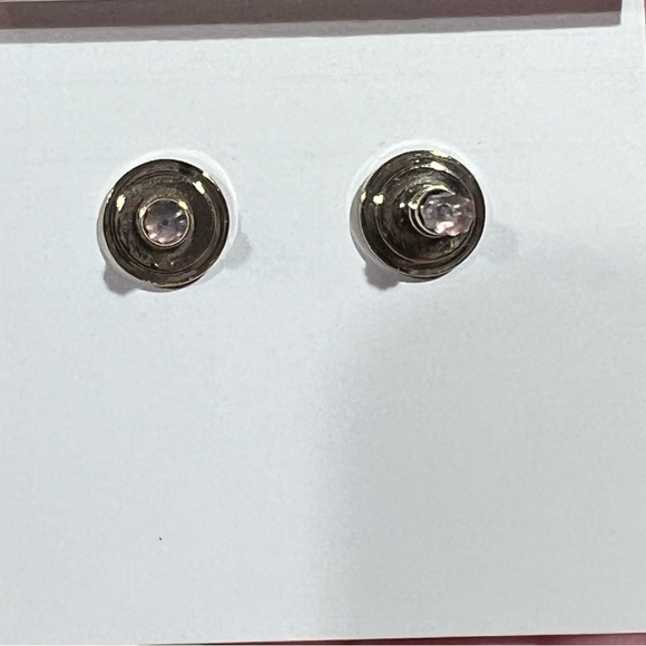 Tory Burch Earrings Gold T Logo Studs NEW - Picture 4 of 5